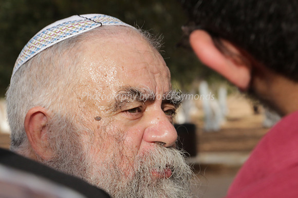 Rav Yitzchak Levy Guides Group 22