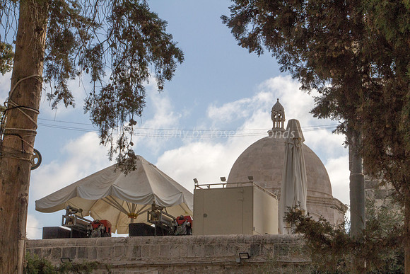 Heavy Machinery on Har Habayit 1