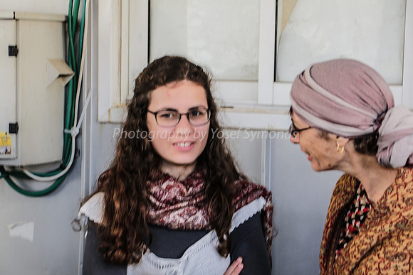 Ladies in Pre Aliyah Discussion 1