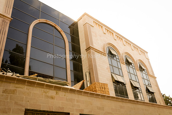 New Skver Synagogue in Mekor Baruch 1