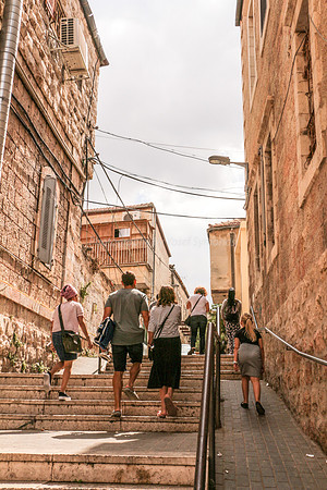 Climbing from Mekor Baruch to Machane Yehuda 2