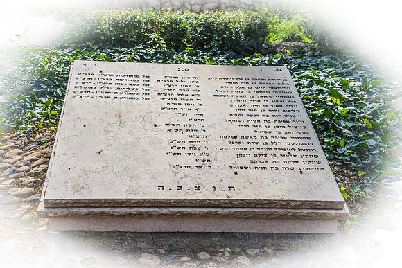 Tombstone For Fallen Villagers 221107-1