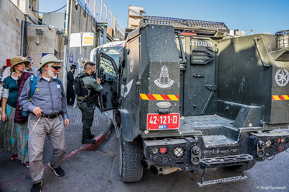 Security at the Kever 221107-2