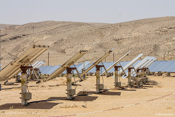 CSP Solar Field at Ground Level 100623-3