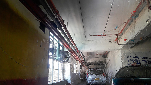 Windscreen in Car Wash 27
