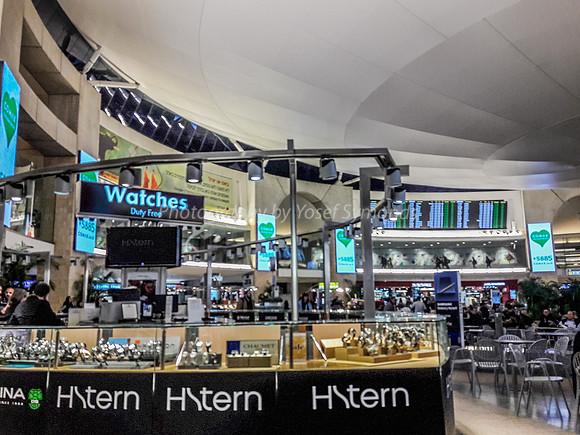 Departure Mall Area Tel Aviv Airport 190117-1