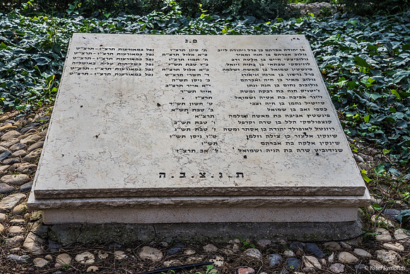 Tombstone For Fallen Villagers 221107-2