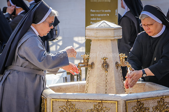 Ritual Washing of Hands 6