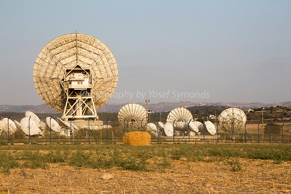 Haystack in Field - Satellite Dishes in Background 170721-14