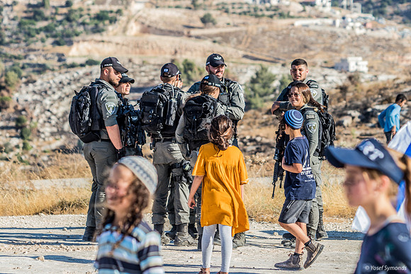 Young Demonstrators and Police 210621-2