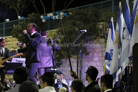 Independence Band 20