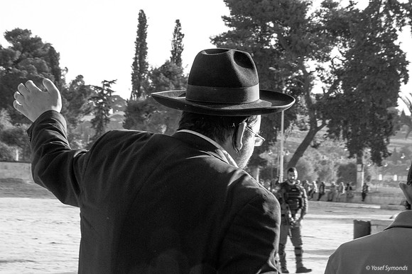 Rav Weber Speaking Enroute 2