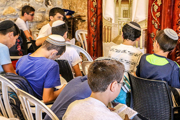 Class of Boys Praying at Kotel 2