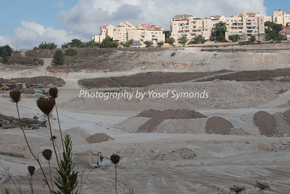 Mishkafayim 2014 Q3 8019