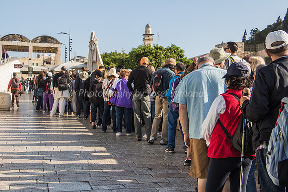 Tourists Lining Up to Visit Temple Mount