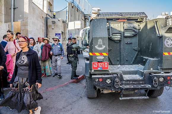 Security at the Kever 221107-1