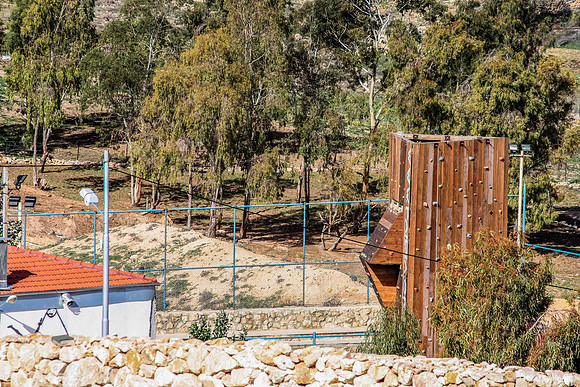 Arab Buildings Surrounding Shdema 100129-2