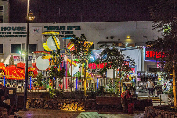 Promenade at Night - Eilat 180603-1