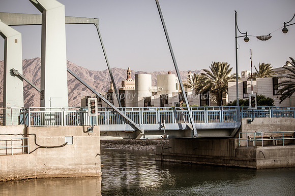Bridge Abutments - Eilat Lagoon 181008-1