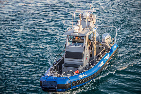Police Boat Entering Port 181008-4