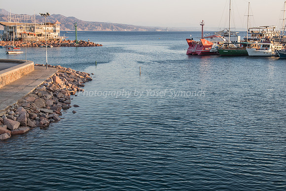 Eilat Harbor 181008-1