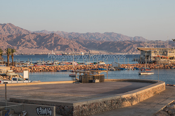 Eilat Harbor 181008-2 Aquaba in Background