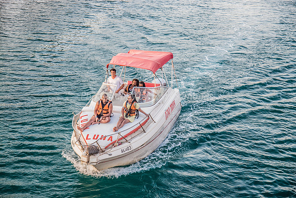 Pleasure Craft 181008-3