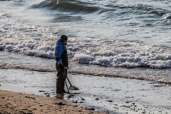 The Beachcomber 220325-17