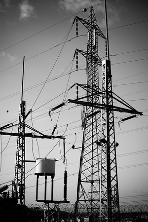 Electricity Station Spiking Sky 181212-21