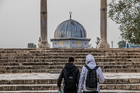 Dome of the Chain on Site of Temple Altar 181216-2