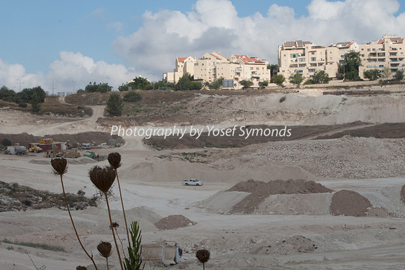 Mishkafayim 2014 Q3 8018