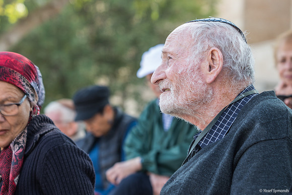 Participant at Hebrew Village of Neve Yaakov 221107-3