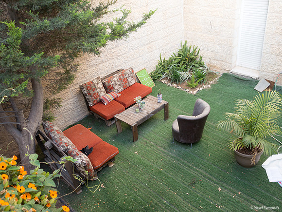Teenager's Garden Recreation Area 190506-2