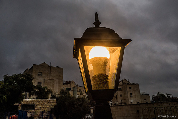 Lampost on Stormy Early Morning 221226-2