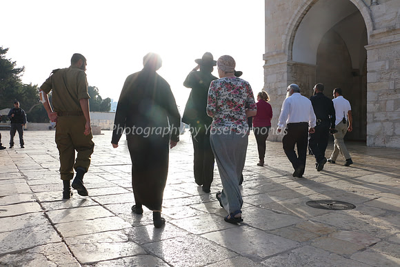 Walking in Contemplation 7