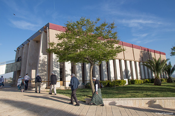 Shilo Synagogue Exterior 180402-4