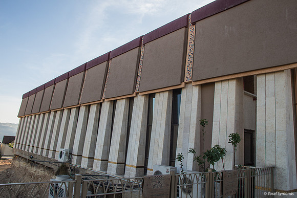 Shilo Synagogue Exterior 180402-10