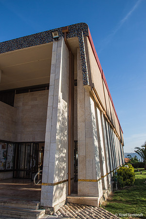 Shilo Synagogue Exterior 180402-8