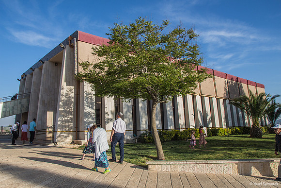 Shilo Synagogue Exterior 180402-3
