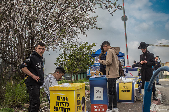 Jews Proud to be Canvassing Together 240227-3