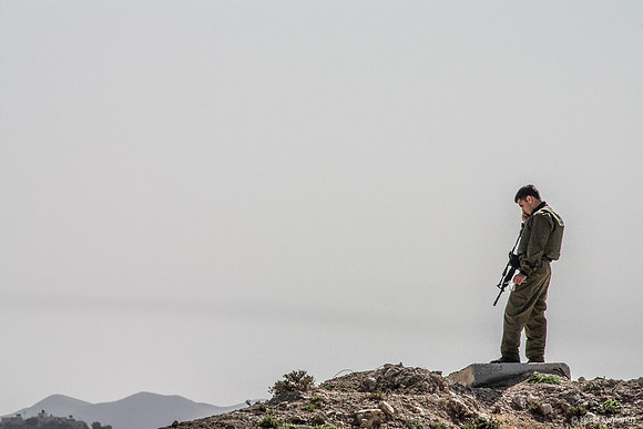 Soldier Guarding Shdema 100129-17