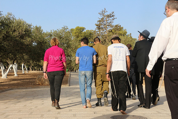Walking and Thinking 161009-1