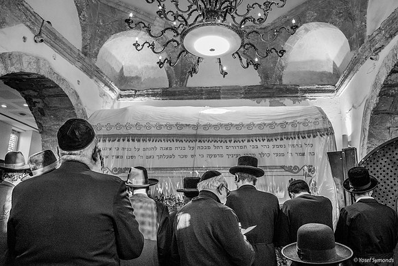 Prayer Is Order of Day 221107-4
