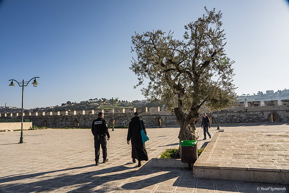 Heading East Across Herod's Massive Southern Extension to the Temple Mount  200303-4