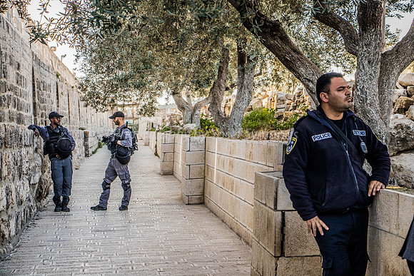 Police On Hand 190313-1