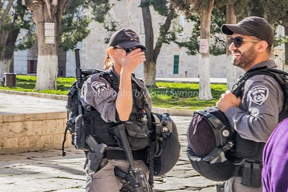 Police Seeing Humor 190313-1