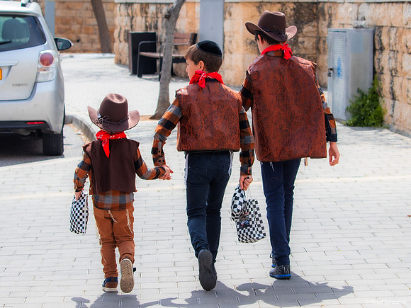 Cowboy Sibs 240324-1