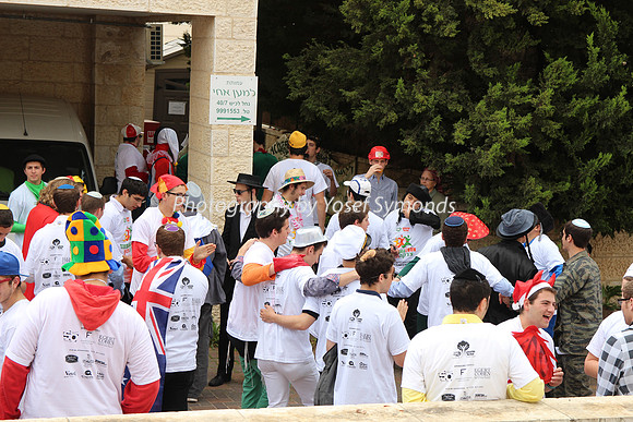 Lemaan Achai - Purim Preparations