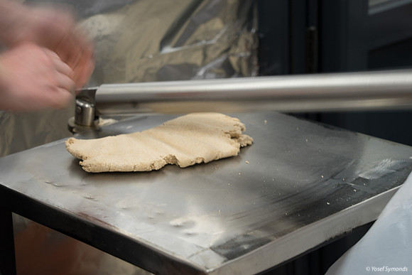 Second Kneading with Steel Beater-Roller 190408-3
