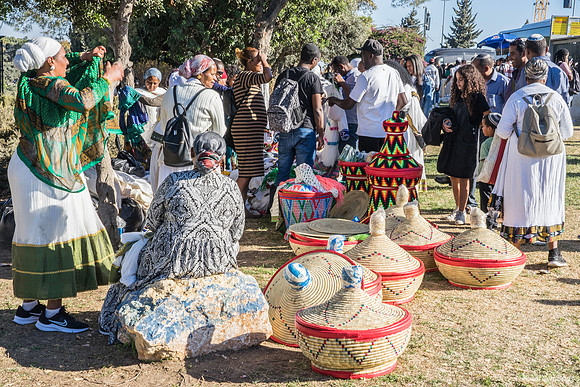 Open Air Marketplace 221123-24